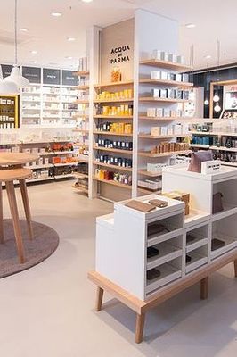 化妆品零售 美丽产业的商业蓝图与消费洞察