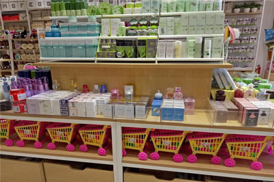 十元店加盟费用详解 投入成本与经营指南