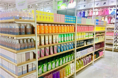 加盟韩素生活快时尚百货，化妆品零售市场的新机遇